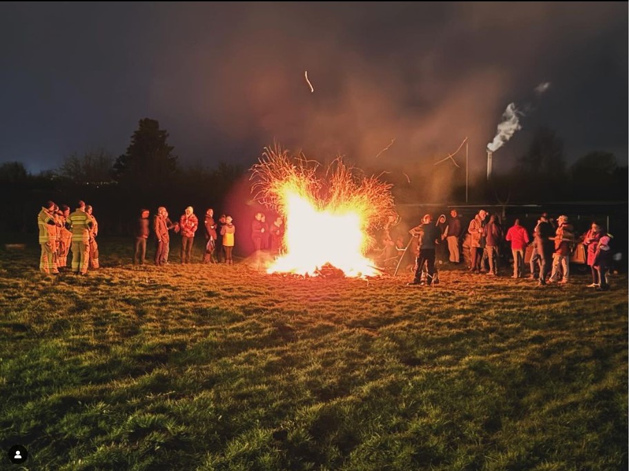 osterfeuer2 osterfeuer2